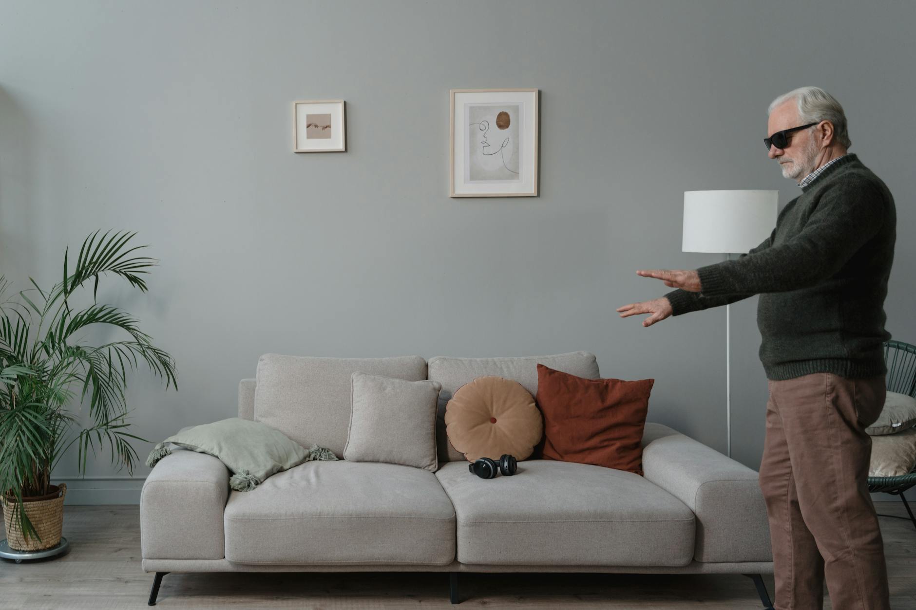 Zu große Möbelstücke, die nicht in ein kleines Senioren-Apartment passen