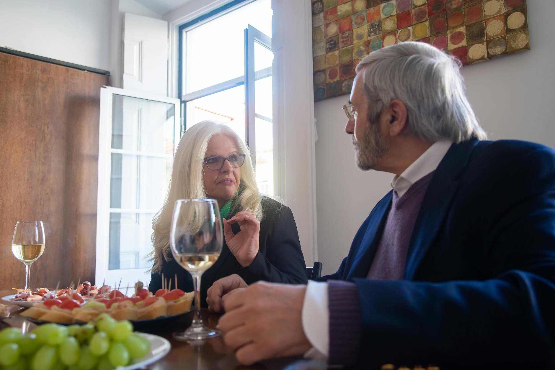 Wein, Bar und Abendkultur in der Premium-Residenz