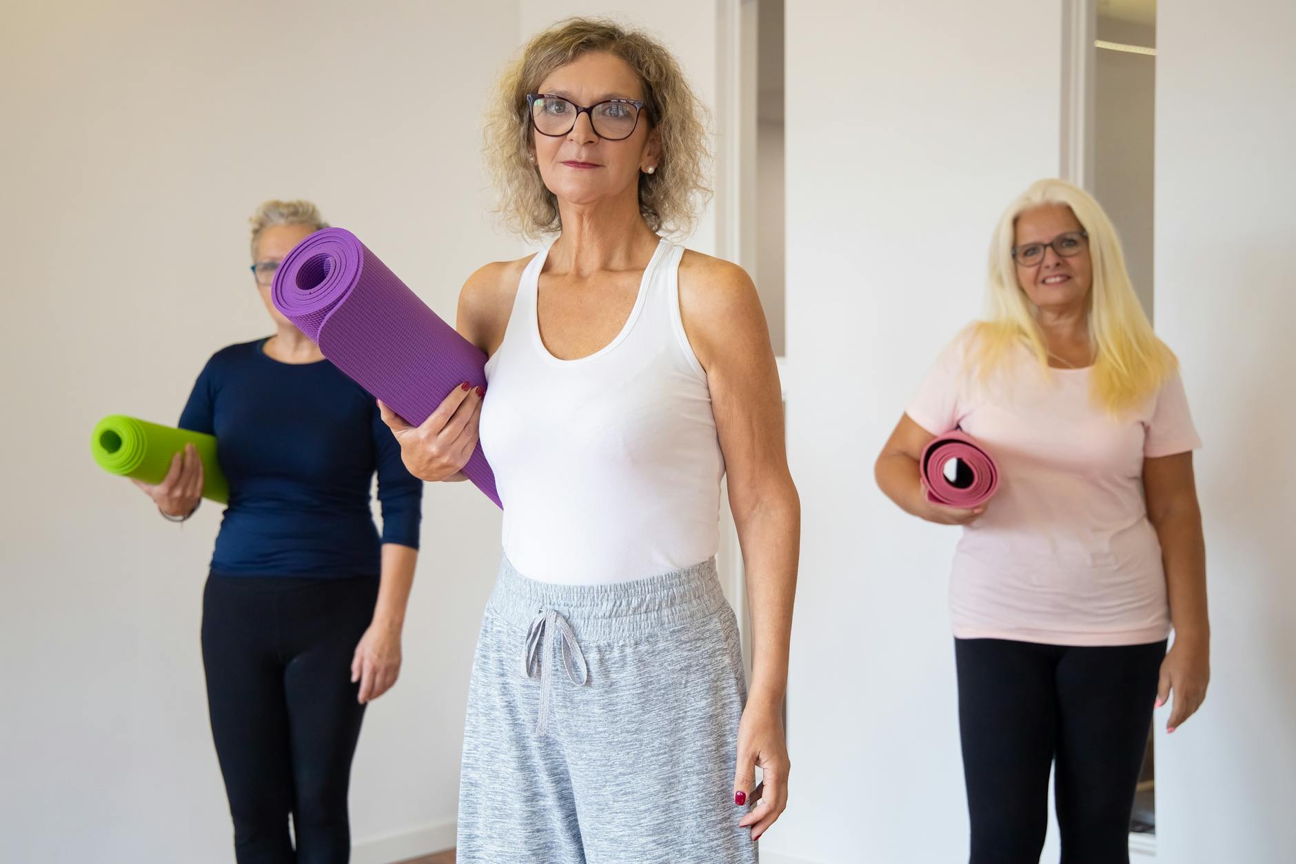 Yoga, Pilates, Tai-Chi: Bewegung im Haus für Senioren
